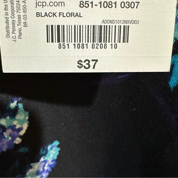 New Liz Claiborne Black with Blue Floral Drop Puff Sleeve Top Size XXL - Picture 9 of 9